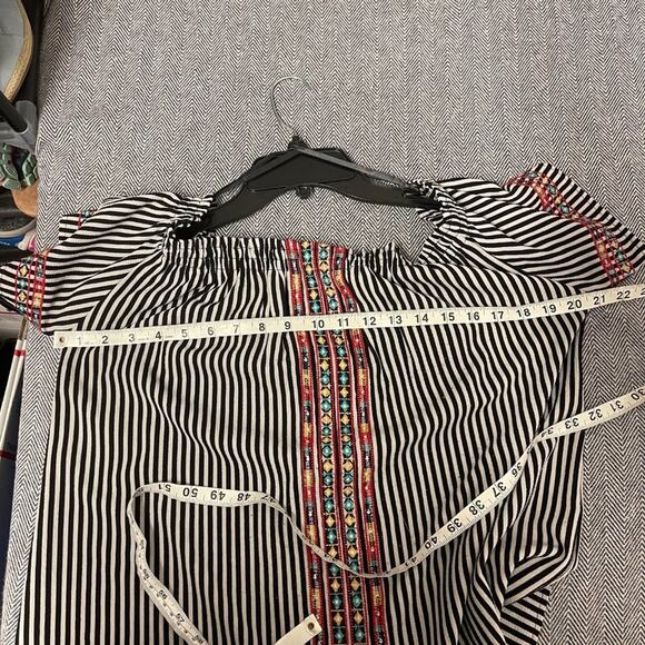 ANTHROPOLOGIE - THML - Stripe and Floral Off the Shoulder Blouse - Picture 5 of 5